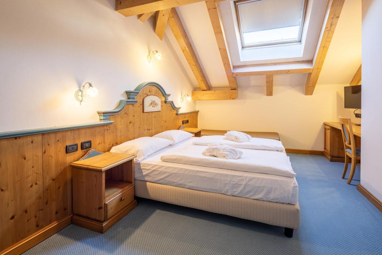 Hotel Bellavista Cavalese Dış mekan fotoğraf