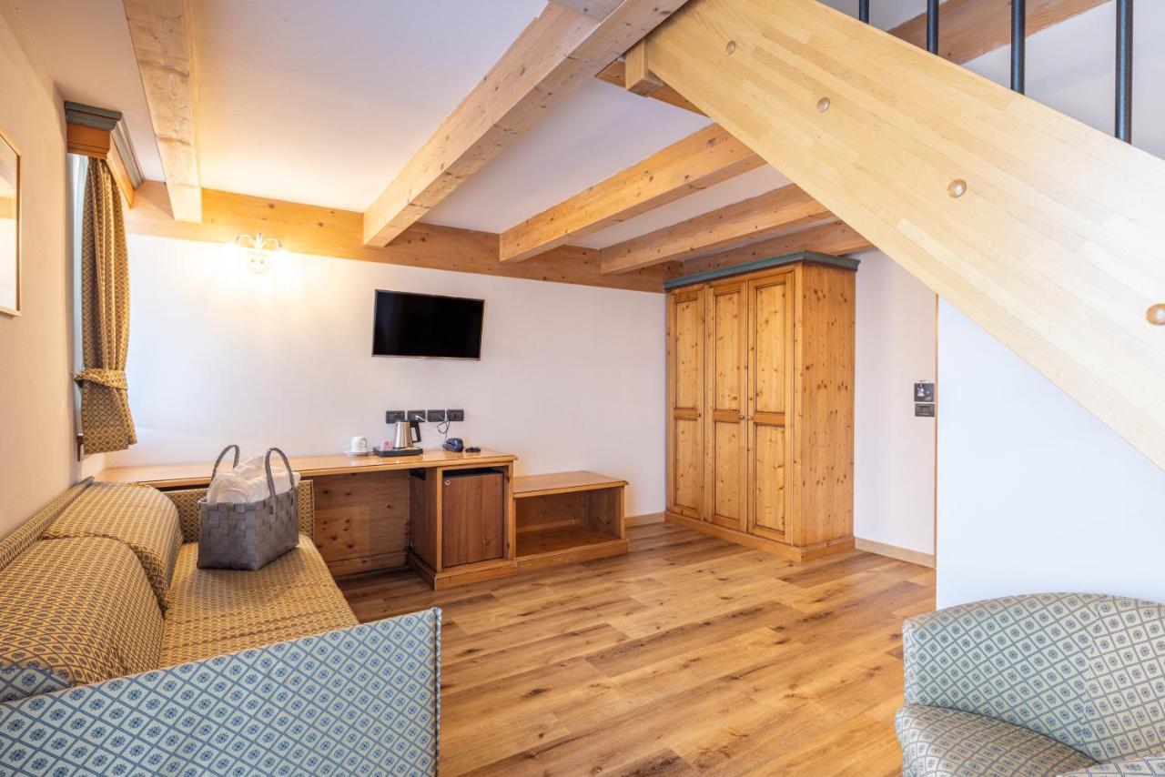 Hotel Bellavista Cavalese Dış mekan fotoğraf